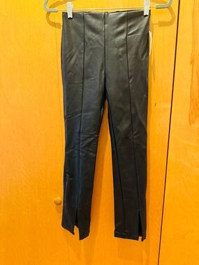 NWT Maeve Anthropologie Black Leather Front Seam Ankle Pants. Size XXS $148